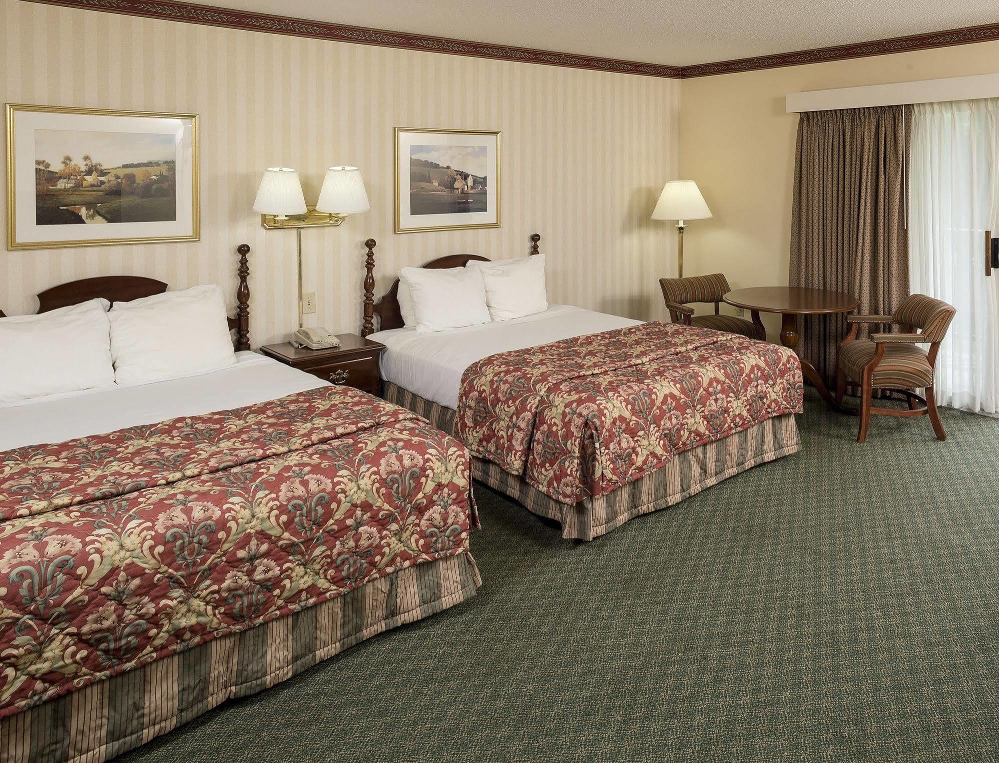 סנט ג'ונסבורי Fairbanks Inn מראה חיצוני תמונה