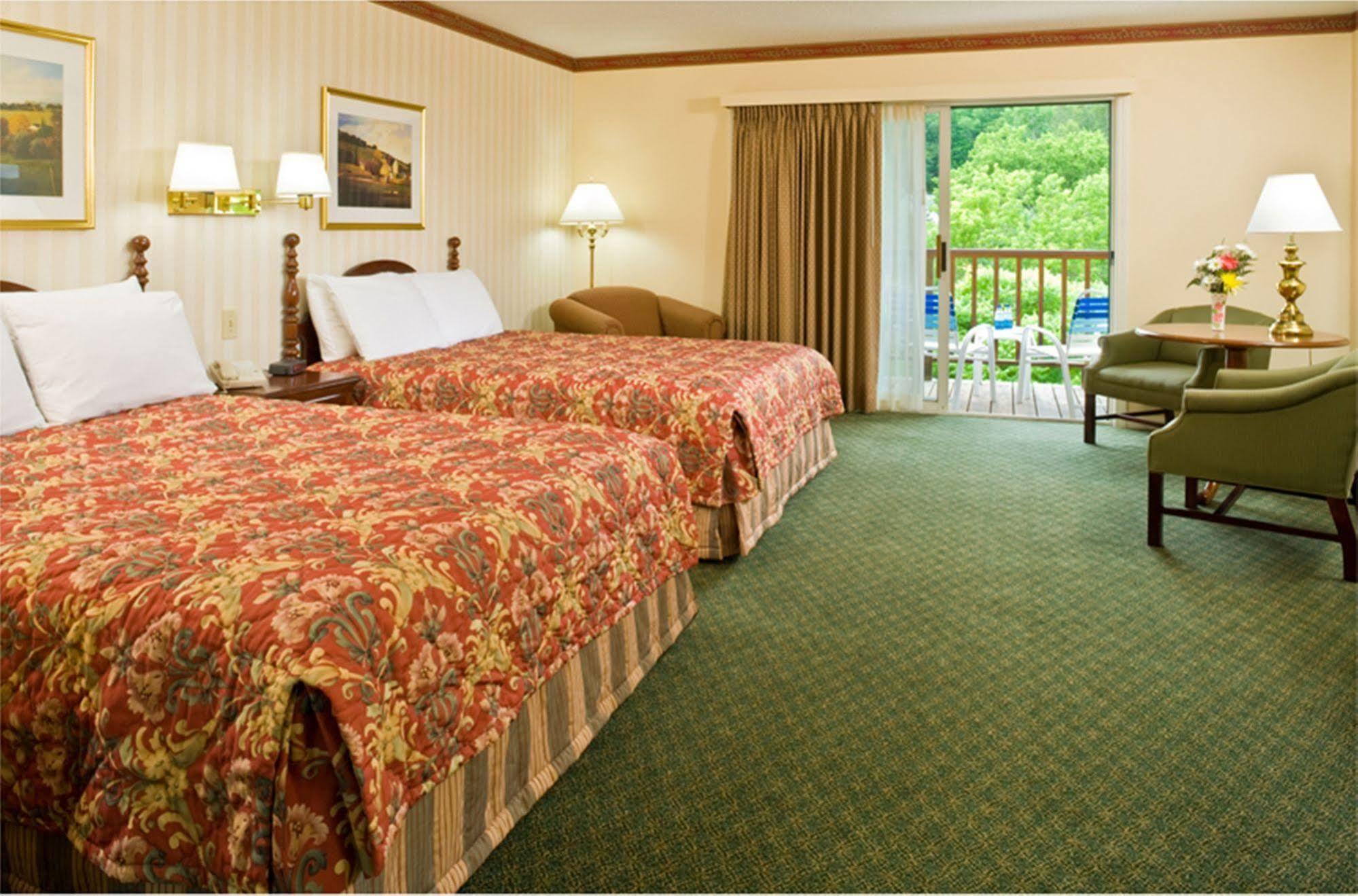 סנט ג'ונסבורי Fairbanks Inn חדר תמונה